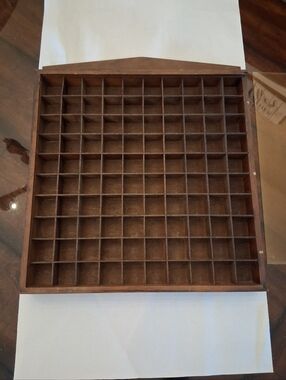 Vintage Thimble Trinket Display Shelf